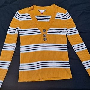 V-neck sweater